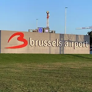 https://panda-bella.hotelsantwerp.net