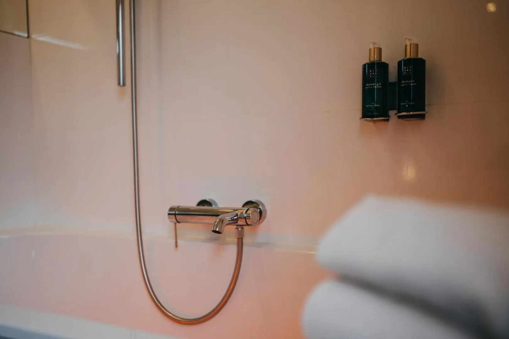 Hotel Astoria Gent 3*,  België