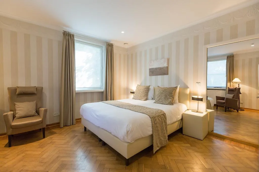 ***  Hotel Astoria Gent בלגיה